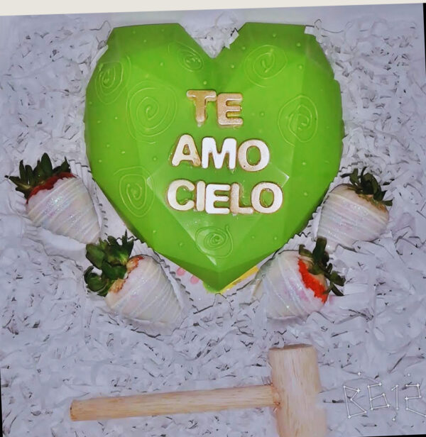 Choco Corazón Diamantado (4 Fresas) - Imagen 7