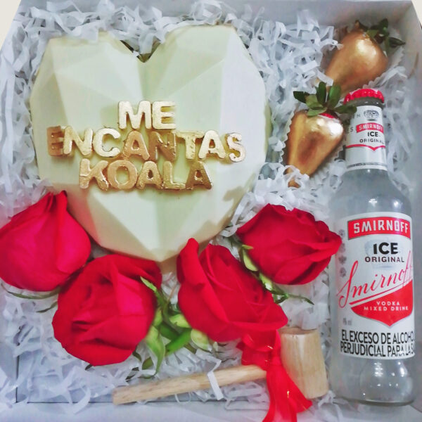 Choco Corazón Diamantado (2 Fresas 4 Rosas y Smirnoff) - Imagen 5