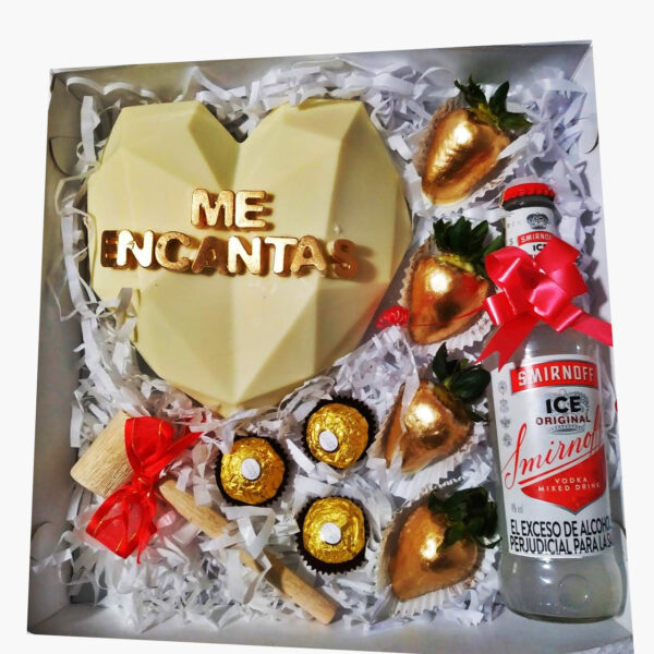 Choco Corazón Diamantado (4 Fresas 3 Ferrero y Smirnoff)