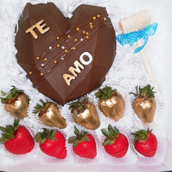 Choco Corazón Diamantado (10 Fresas)