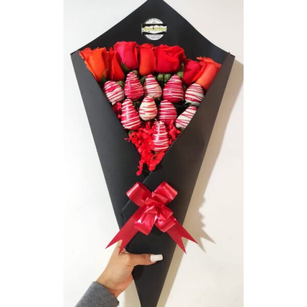 Choco Bouquet Black (10 Fresas 7 Rosas) - Imagen 6