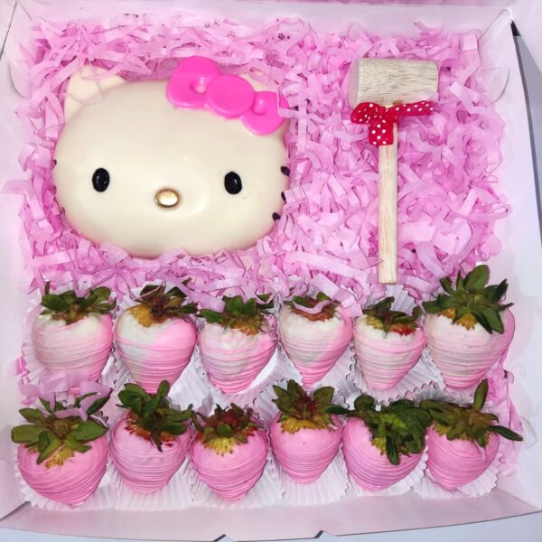 Hello Kitty (12 Fresas)